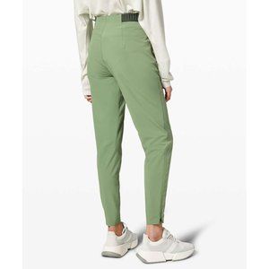 NWT Lululemon Esker Slim lululemon lab Zippered Pockets Desert Olive Pant W5CIRS